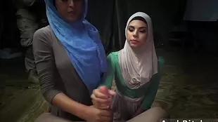 Arab cuties with a webcam secretly rub the base at hand!